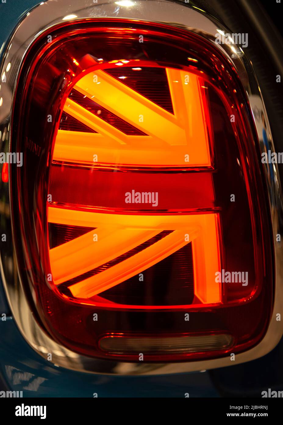 Luce posteriore Mini Cooper Union Jack al Salone dell'automobile di Sofia 2022 a Sofia, Bulgaria, Europa dell'Est, Balcani, UE Foto Stock