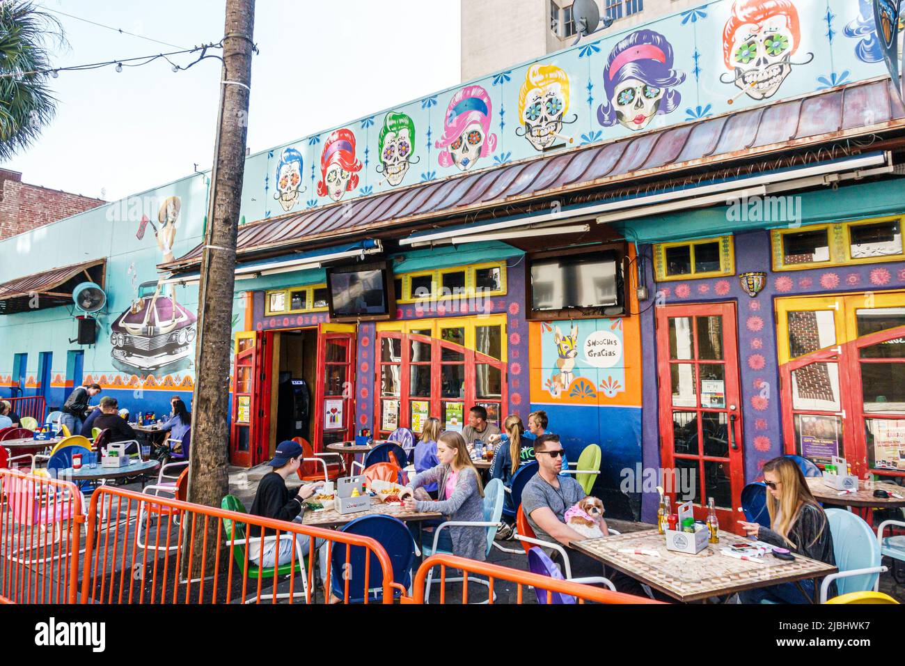 Orlando Florida, centro, Wall Street Cantina, ristorante cibo messicano al fresco all'aperto tavoli all'aperto Foto Stock