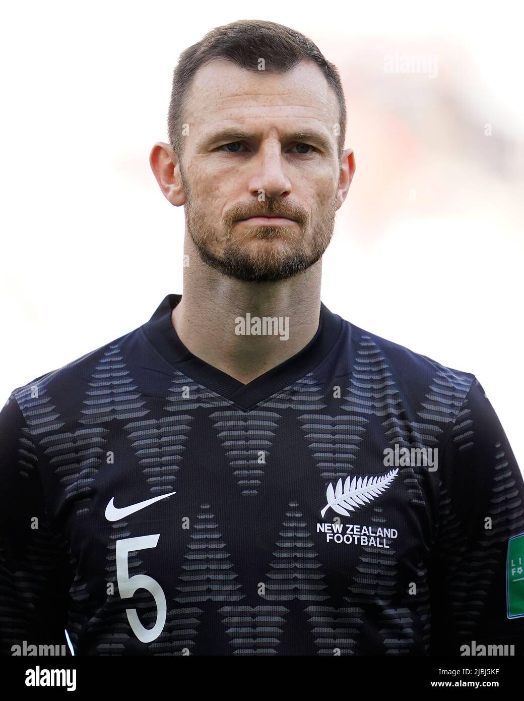 Tommy Smith della Nuova Zelanda durante la partita amichevole tra Perù e Nuova Zelanda ha giocato al RCDE Stadium il 5 giugno 2022 a Barcellona, Spagna. (Foto di Bagu Blanco / PRESSINPHOTO) Foto Stock