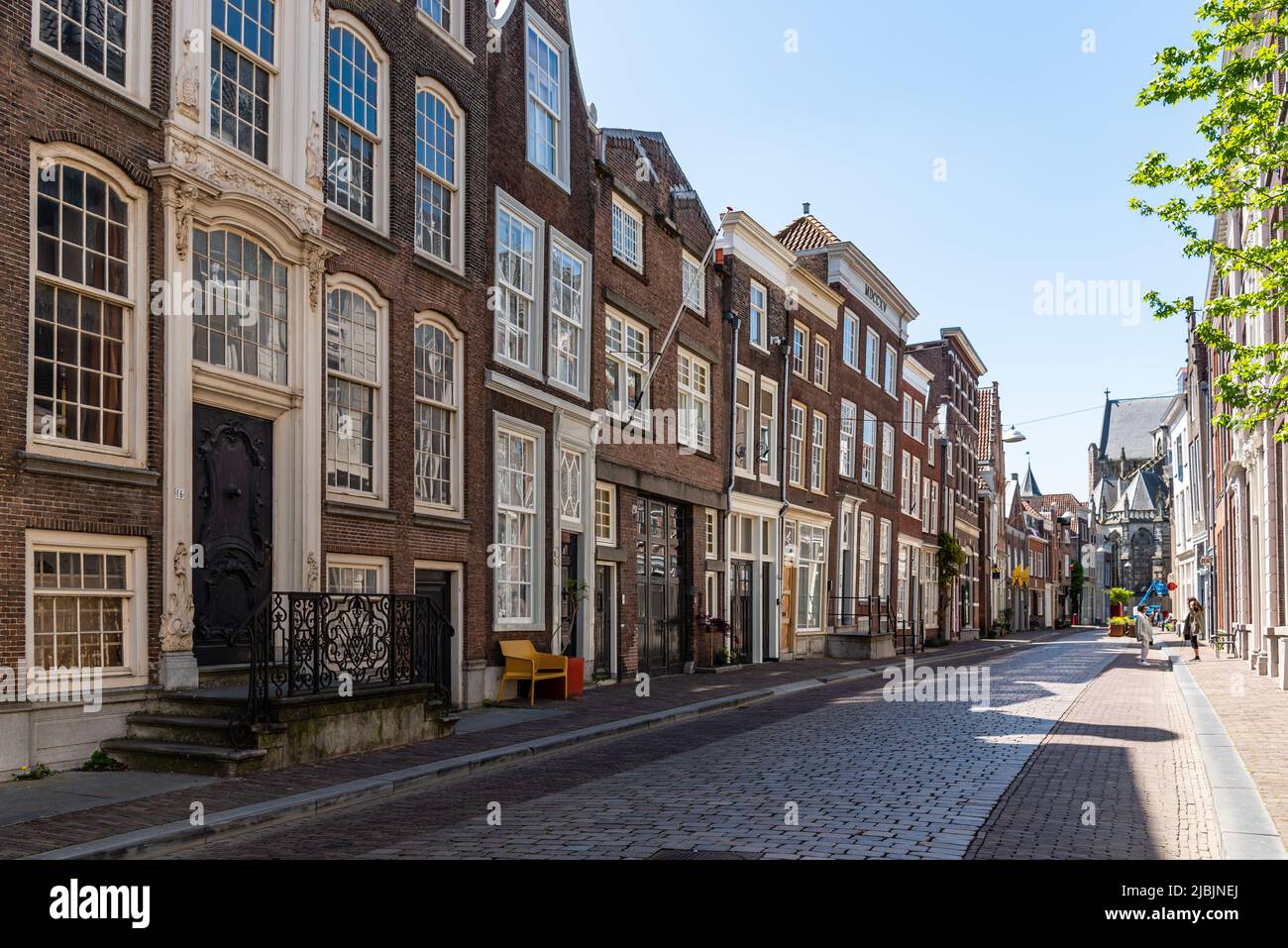Dordrecht, Paesi Bassi - 8 maggio 2022: Vista panoramica del centro storico di Dordrecht, Paesi Bassi occidentali Foto Stock