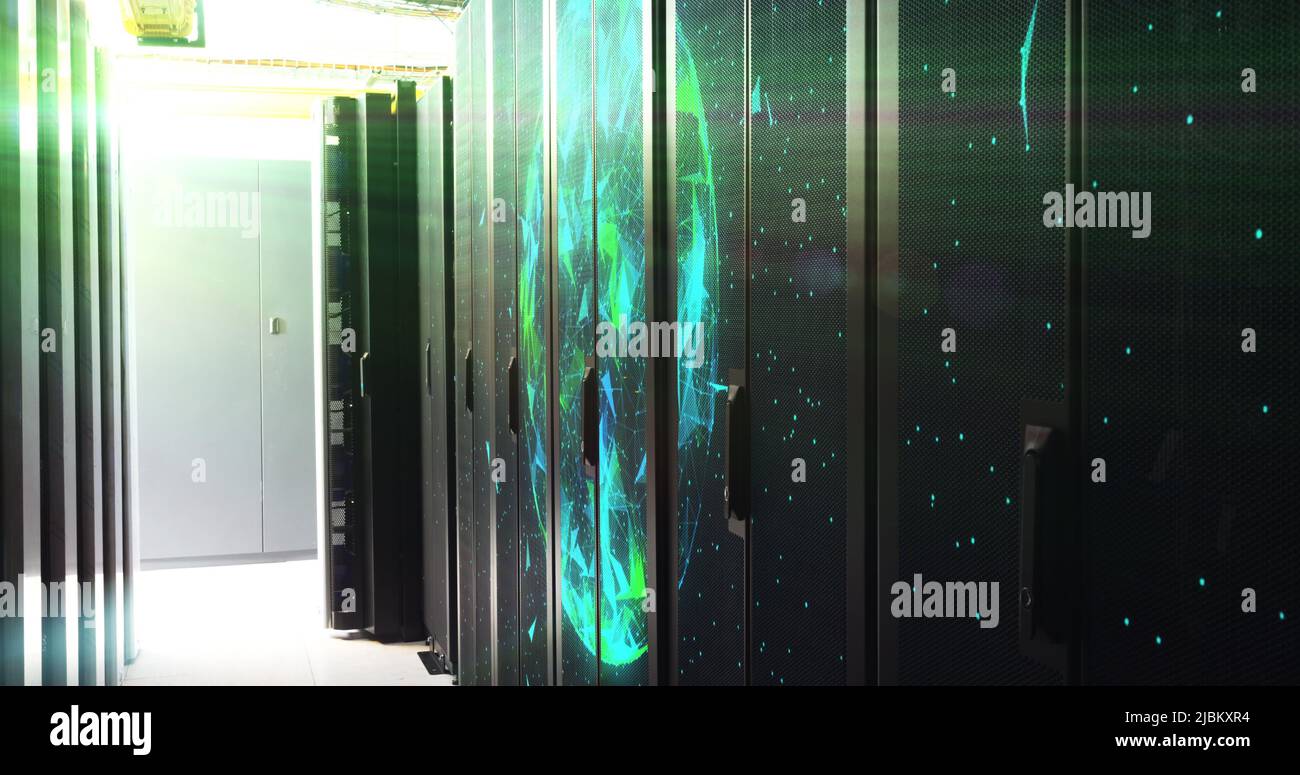 Immagine delle forme in movimento nella sala server Foto Stock