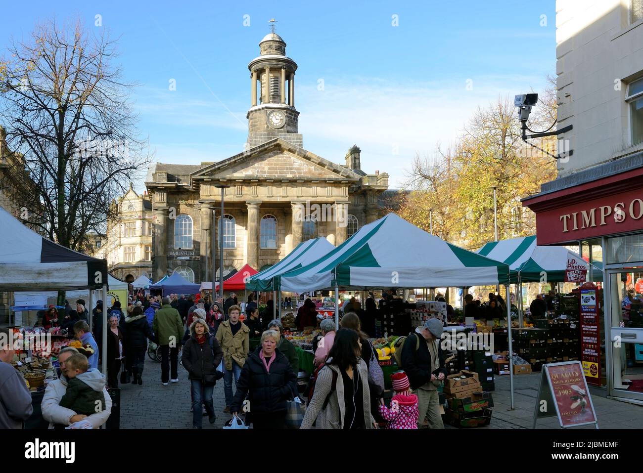Lo storico Charter Market in Market Street nel centro di Lancaster, Regno Unito Foto Stock