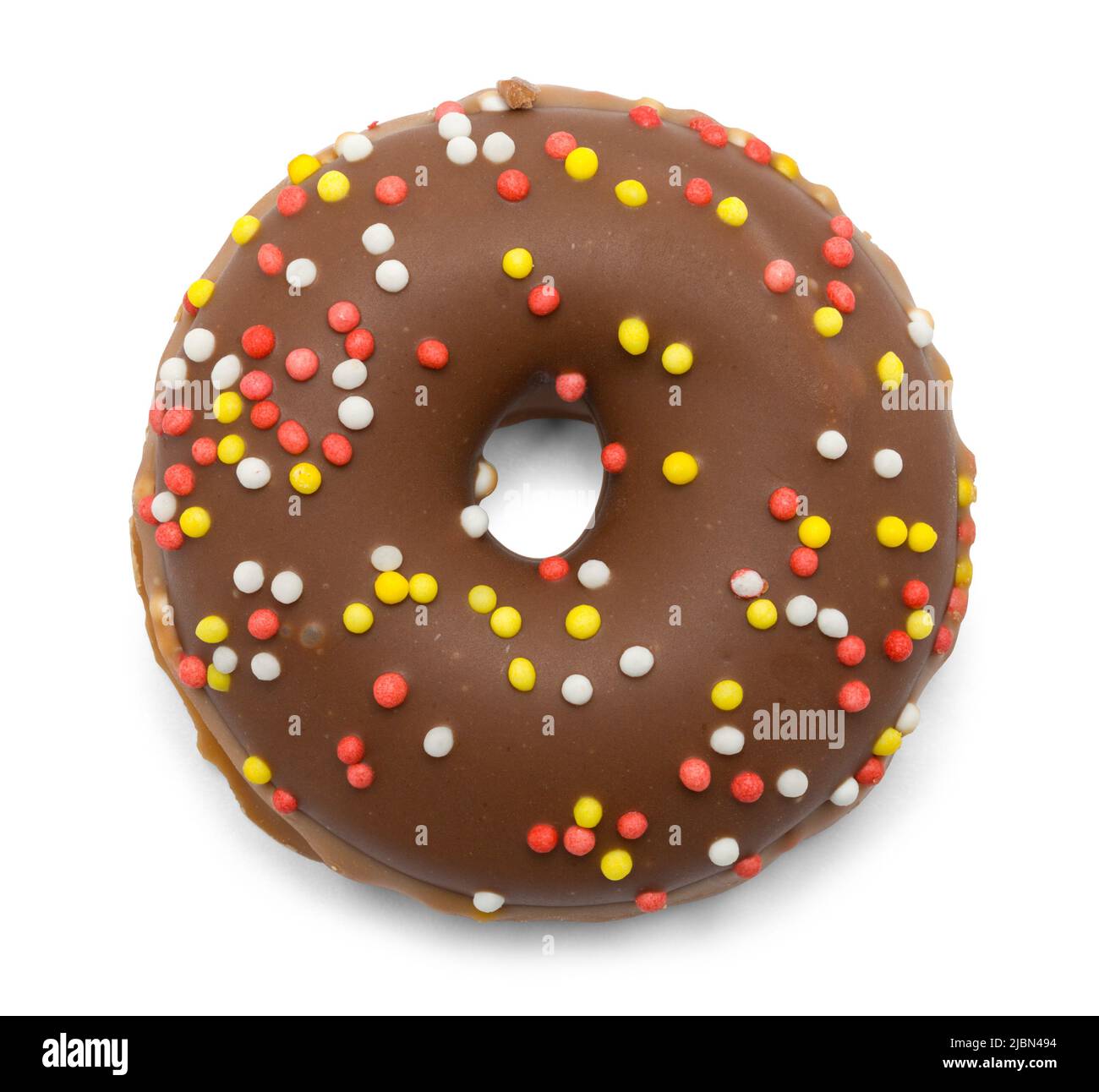 Caramella al cioccolato al latte con Sprinkles Cut out su bianco. Foto Stock