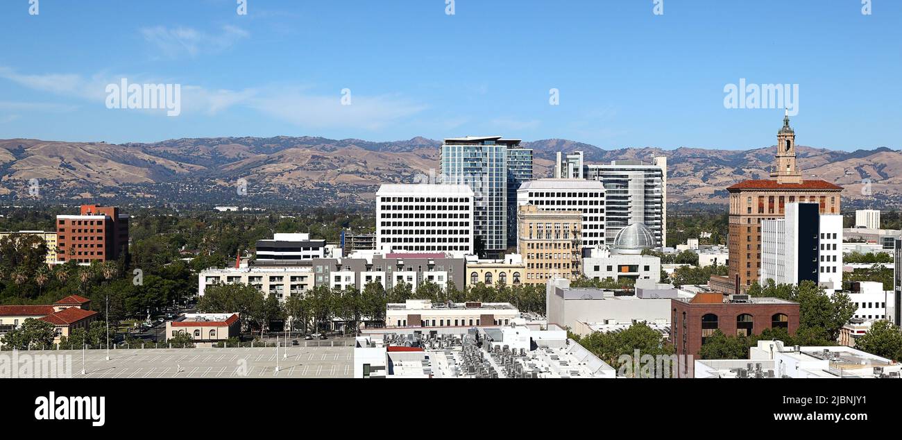 San Jose, California - vista panoramica inclusa l'area del centro Foto Stock