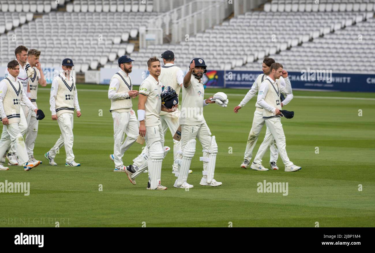 Middlesex in azione contro Derbyshire a Lords nel 10th aprile 2022 Foto Stock