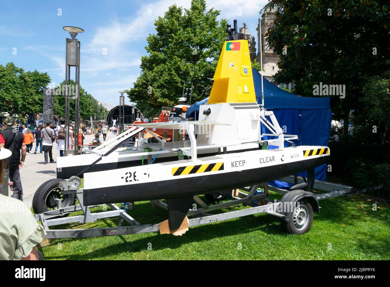 Tecnologia militare e per operazioni speciali, barche sonar per operazioni in acqua Foto Stock