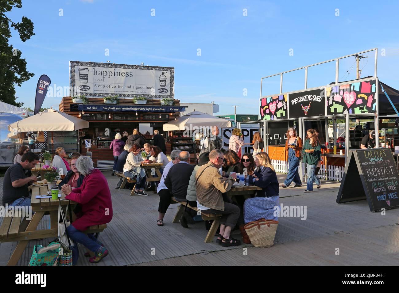 Bancarelle alimentari, Hay Festival 2022, Hay-on-Wye, Brecknockshire, Powys, Galles, Gran Bretagna, Regno Unito, Regno Unito, Europa Foto Stock