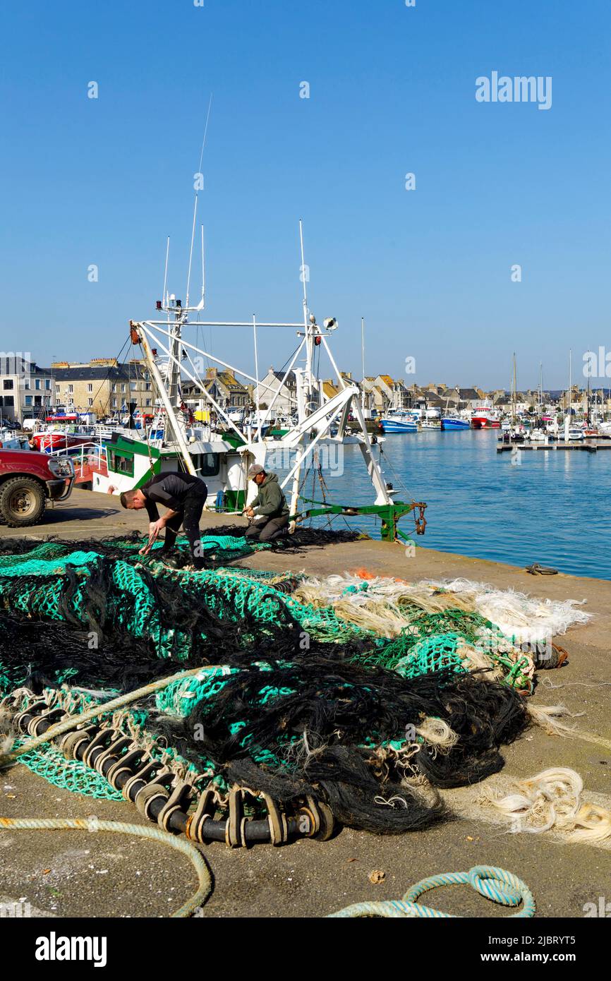 Francia, Manche, Cotentin, Saint Vaast La Hougue, Porto Foto Stock