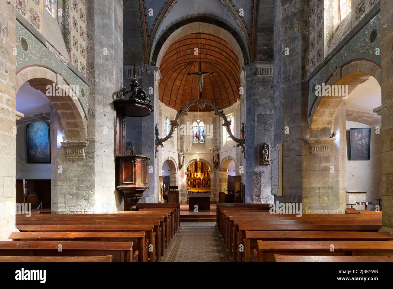 Francia, Manche, Cotentin, Barfleur, denominata Les Plus Beaux Villages de France (i più bei villaggi di Francia), chiesa Saint Nicolas costruita a partire dal XVII secolo al XIX secolo Foto Stock