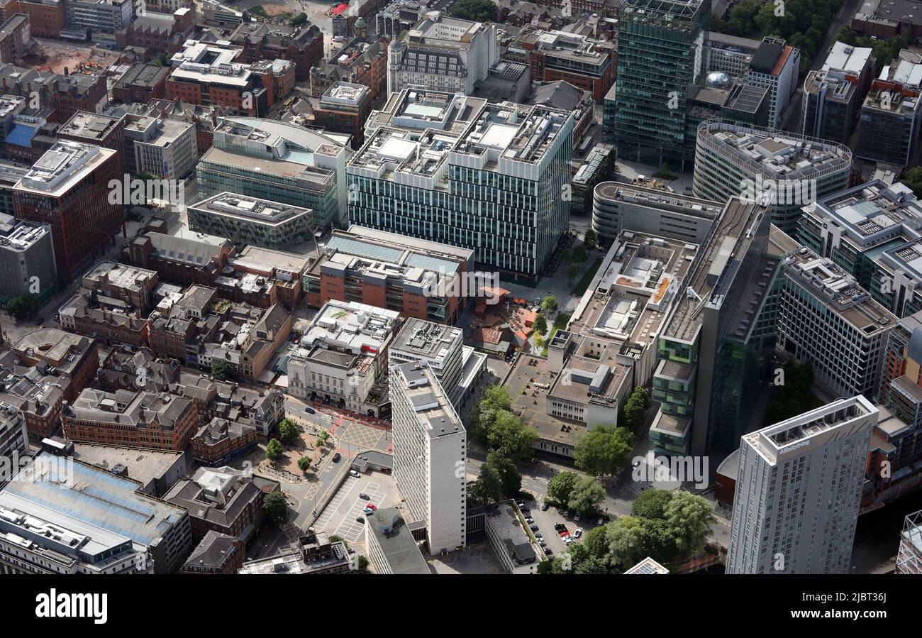 Vista aerea dell'area intorno a Bridge Street, Deansgate, Wood Street e Hardman Street, nel centro di Manchester Foto Stock