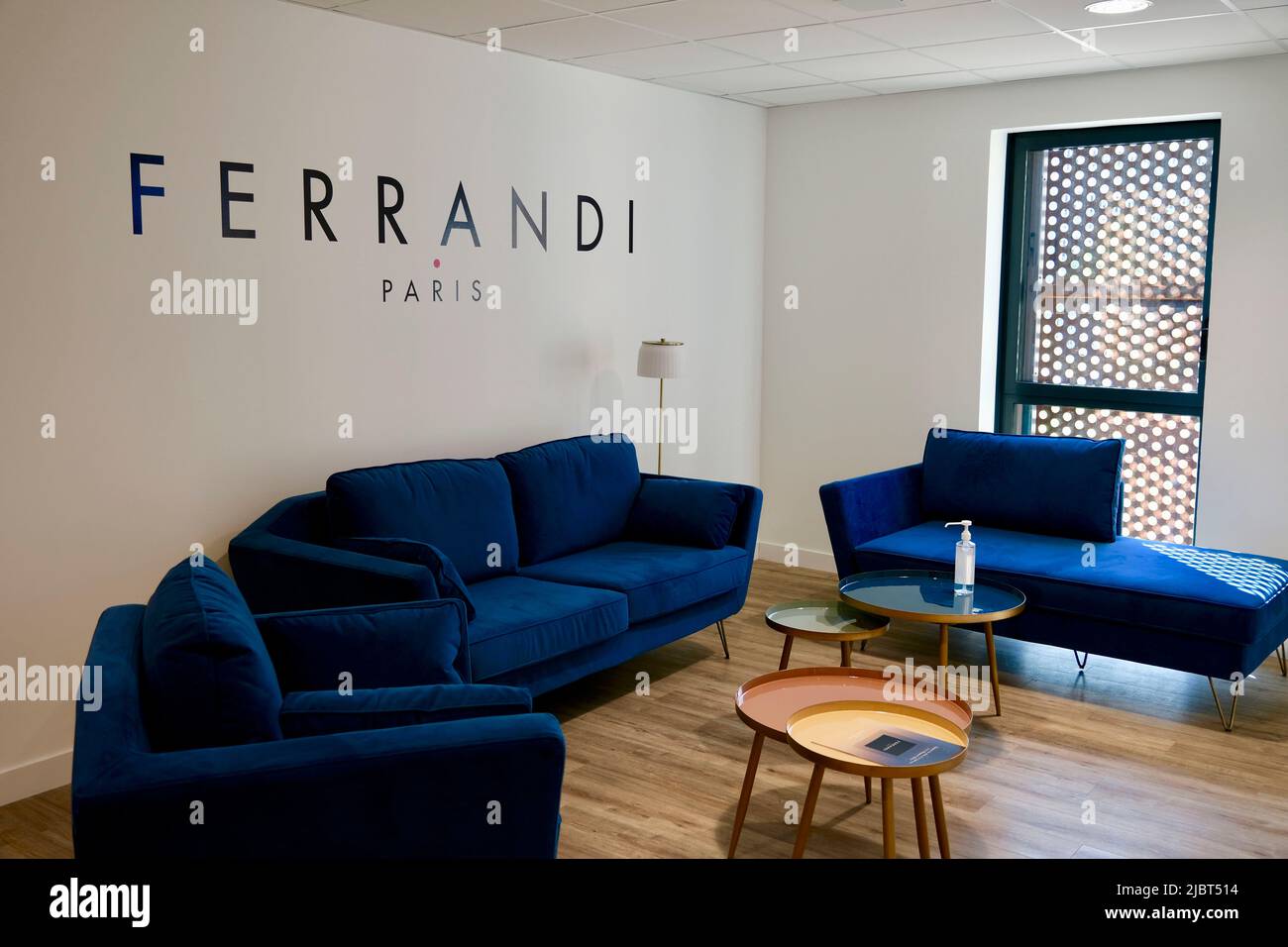 Francia, Cote d'Or, Digione, zona dichiarata Patrimonio dell'Umanità dall'UNESCO, città internazionale della gastronomia e del vino dall'architetto Anthony Béchu, scuola Ferrandi Foto Stock