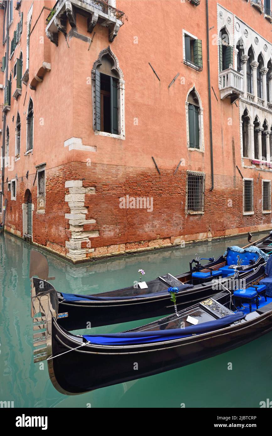 Italia, Veneto, Venezia, Patrimonio Mondiale dell'Umanità dall'UNESCO, Castello, Fondamenta del Osmarin Foto Stock
