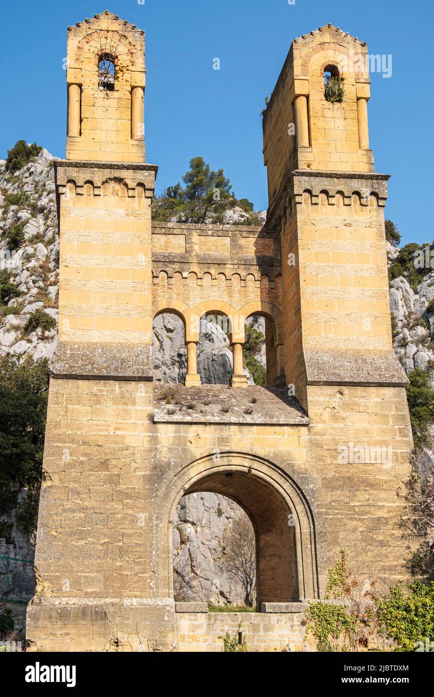 Francia, Vaucluse, Parco Naturale Regionale del Luberon, Mirabeau, ex ponte Mirabeau (1845) sul fiume Durance Foto Stock