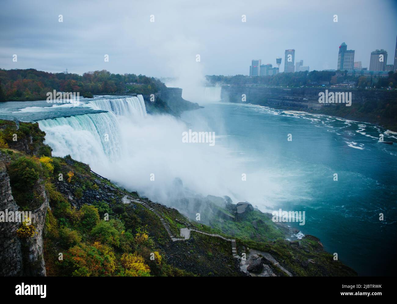 foto di cascate del niagara