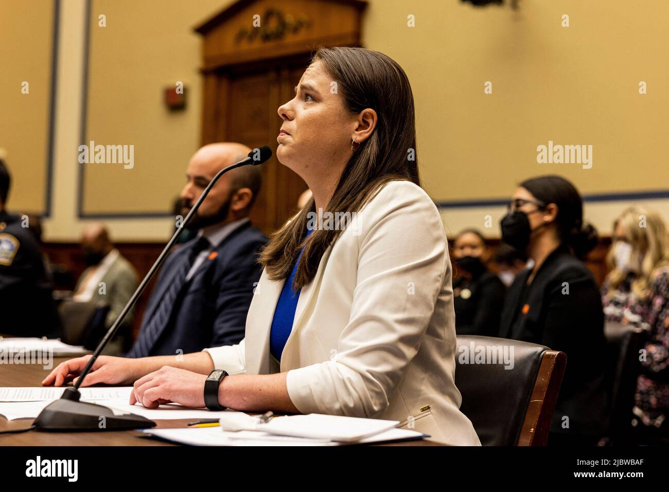 Amy Swearer, membro giuridico del Centro Edwin Meese III per gli studi legali e giudiziari, la Fondazione Heritage, testimonia la violenza delle armi al Comitato di vigilanza e riforma della Camera il 8 giugno 2022 a Washington, DC, USA. Foto di Jason Andrew/Pool/ABACAPRESS.COM Foto Stock