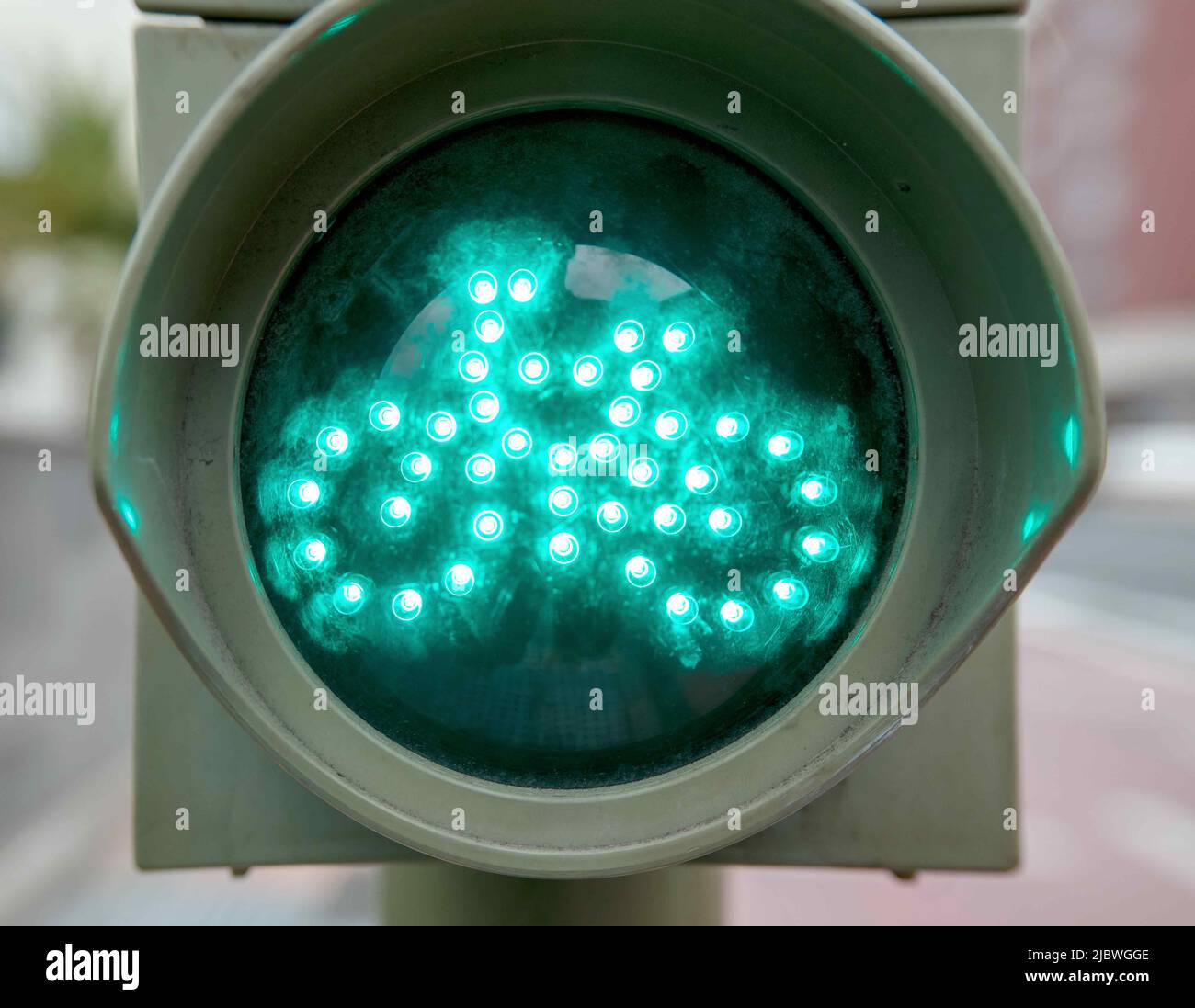 Semaforo per biciclette con semaforo verde. Foto Stock