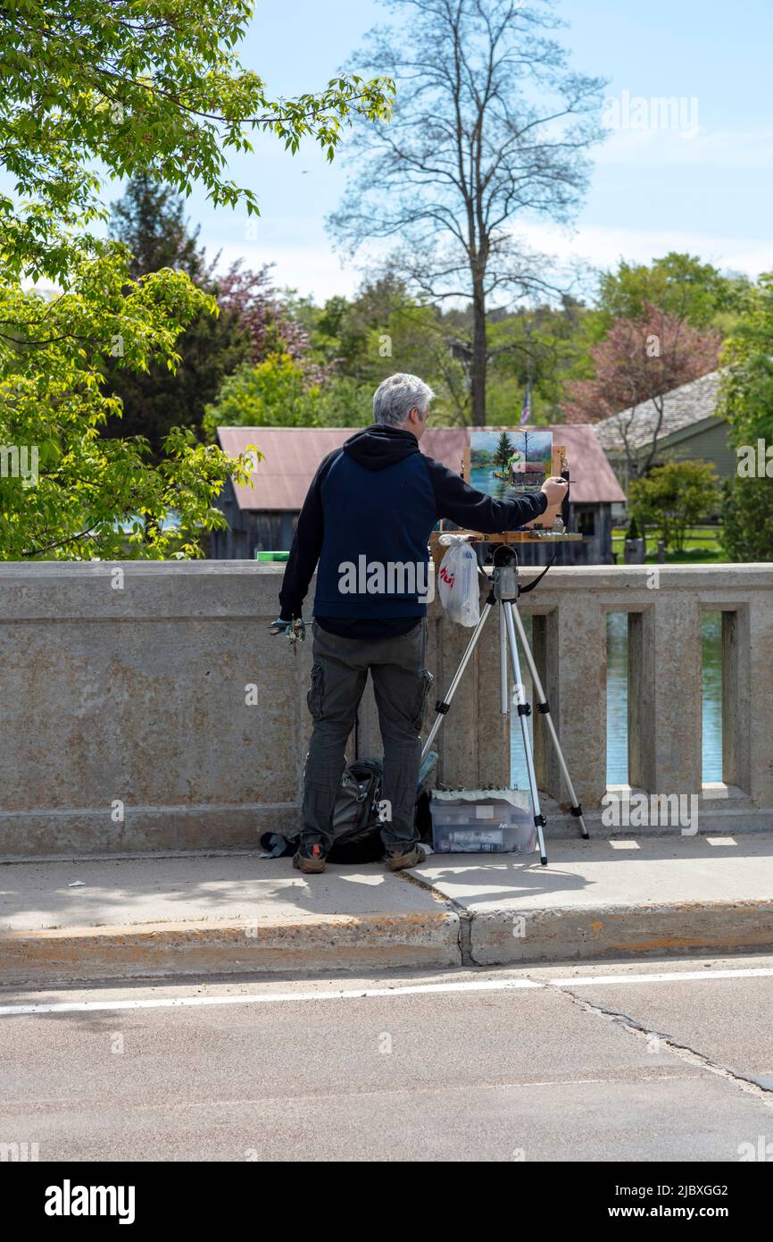 Pittore, artista, scena di pittura, Leland, Michigan, USA, di James D Coppinger/Dembinsky Photo Assoc Foto Stock