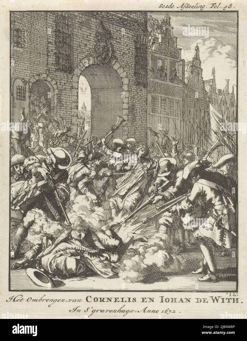 L'assassinio di Johan e Cornelis de Witt, 20 agosto 1672. I fratelli sono uccisi nella strada di fronte alla porta della prigione dell'Aia da una folla arrabbiata. Contrassegnato in alto a destra: Sesde Afdeeling Fol. 48., l'assassinio dei Fratelli De Witt, 1672 l'esecuzione di Cornelis e Iohan de with. In s'Gravenhage anno 1672 , tipografia: Jan Luyken, (menzionato sull'oggetto), editore: Jan Claesz ten Hoorn, Amsterdam, 1698, carta, incisione, incisione, a 190 mm x l 147 mm Foto Stock