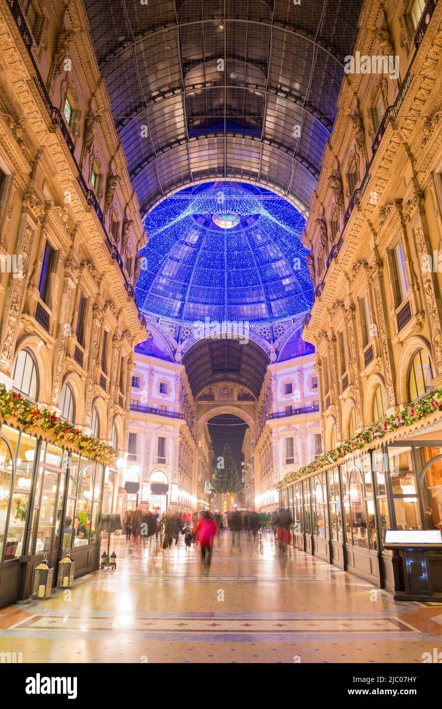 Galleria Vittorio Emanuele ll a Milano. Foto Stock