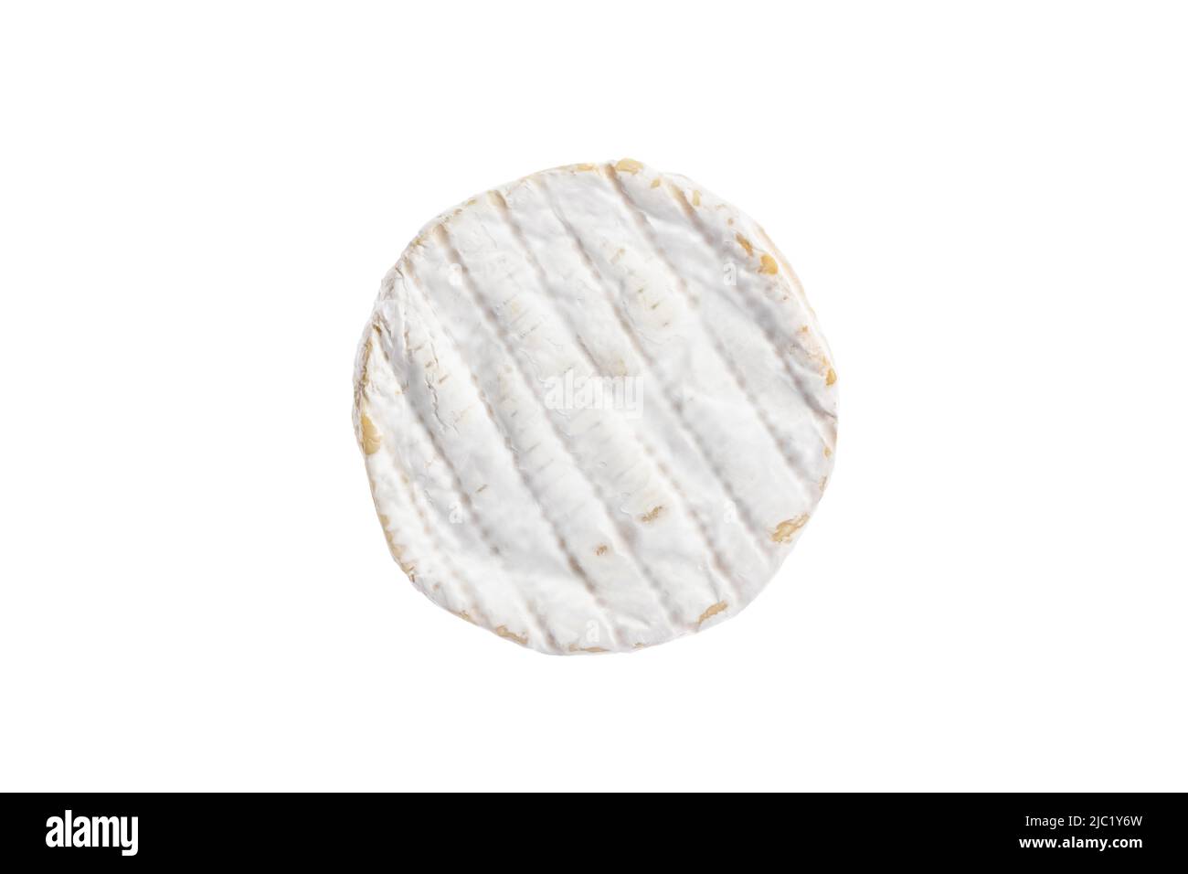 Formaggio Brie bianco morbido. Camembert isolato su sfondo bianco, vista dall'alto. Latticini rotondi Foto Stock
