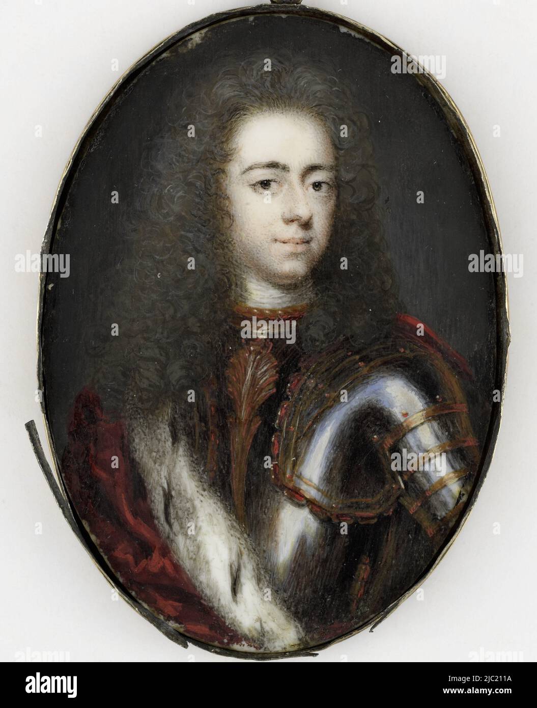 Ritratto di Johan Willem Friso (1687-1711), principe di Orange-Nassau. A metà strada verso il basso, leggermente a destra, guardando sopra. In armatura. Dopo un originale di Lancelot Volders. Parte della collezione di miniature ritratto, Johan Willem Friso (1687-1711), principe di Orange-Nassau., pittore: Jacob Christof le Blon, (attribuito a), pittore: anonimo, pittore: Lancelot Volders, (copia dopo), Olanda, c. 1710, avorio, h 8,5 cm x l 5,8 cm, h 9 cm x p 6,1 cm x p 0,3 cm Foto Stock
