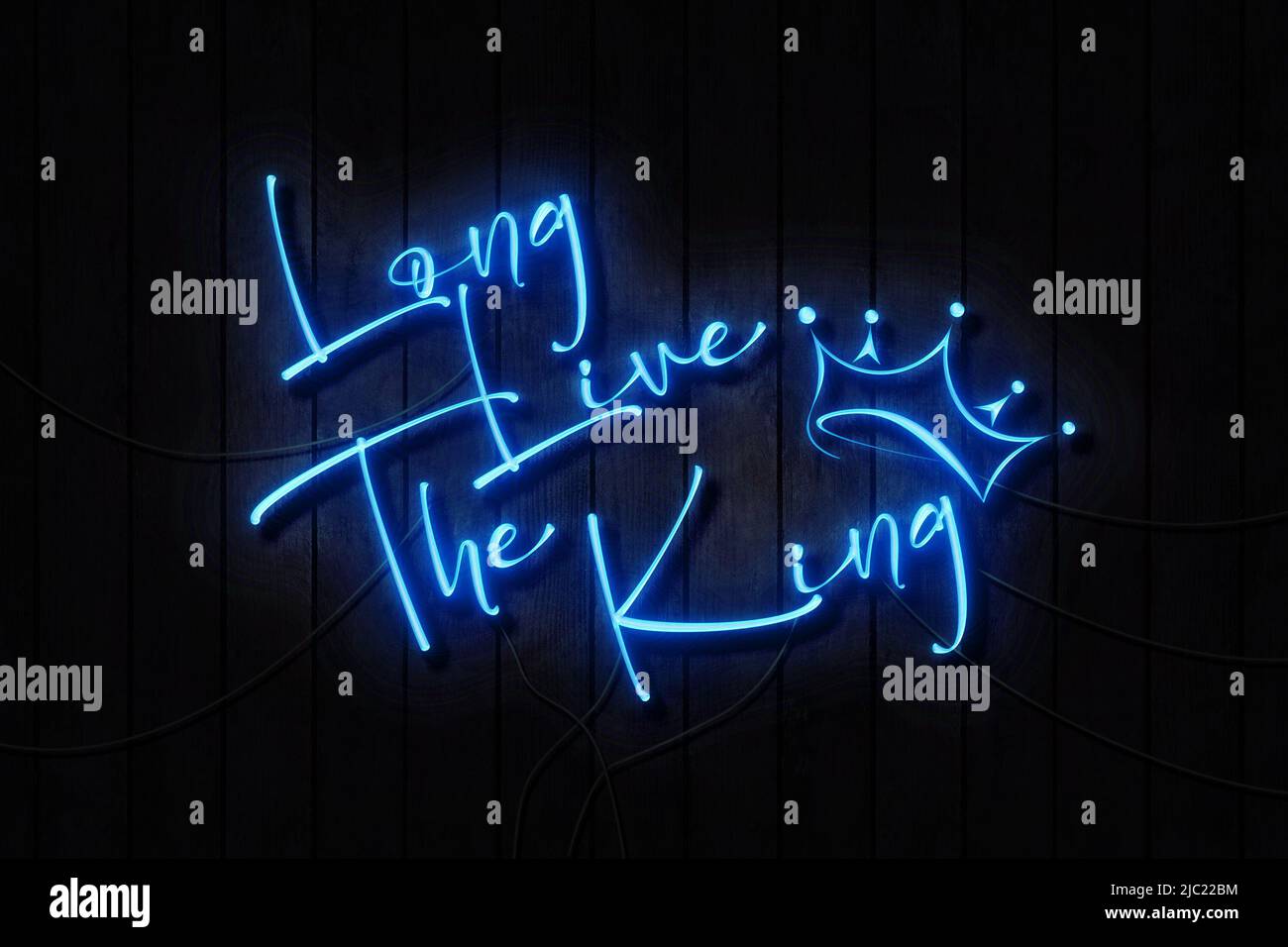Lungo Viva l'insegna del re Neon su un muro scuro Foto Stock