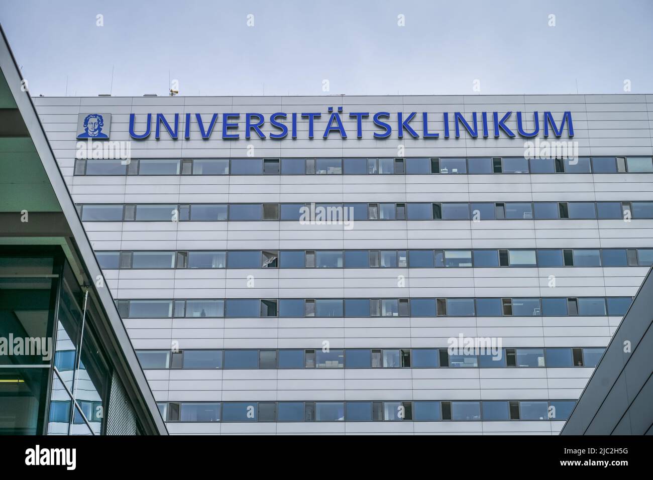 Universitätsklinikum Frankfurt, Theodor-Stern-Kai, Frankfurt am Main, Hessen, Deutschland Foto Stock