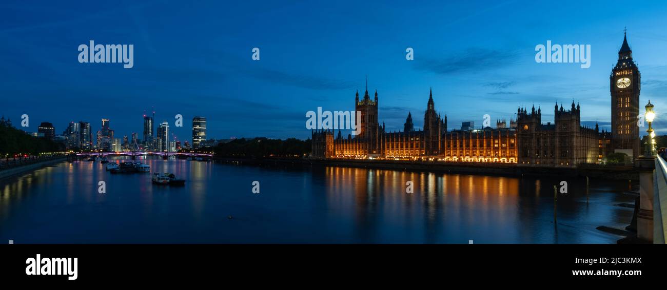 Ora blu a London Times River Foto Stock