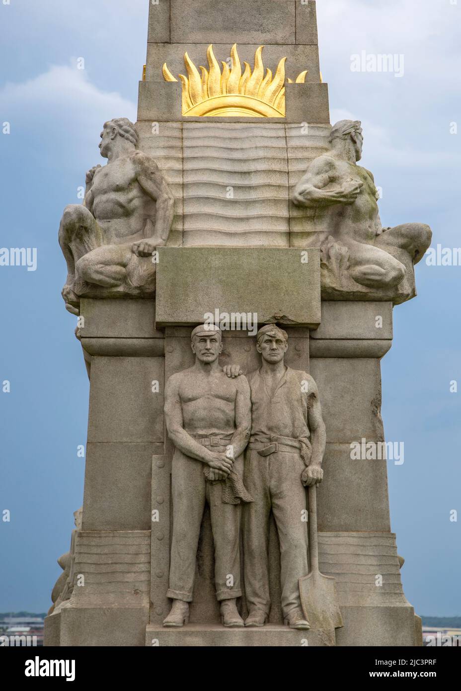 Titanic Memorial per ricordare 244 ingegneri che sono morti lavorando al Titanic. Foto Stock