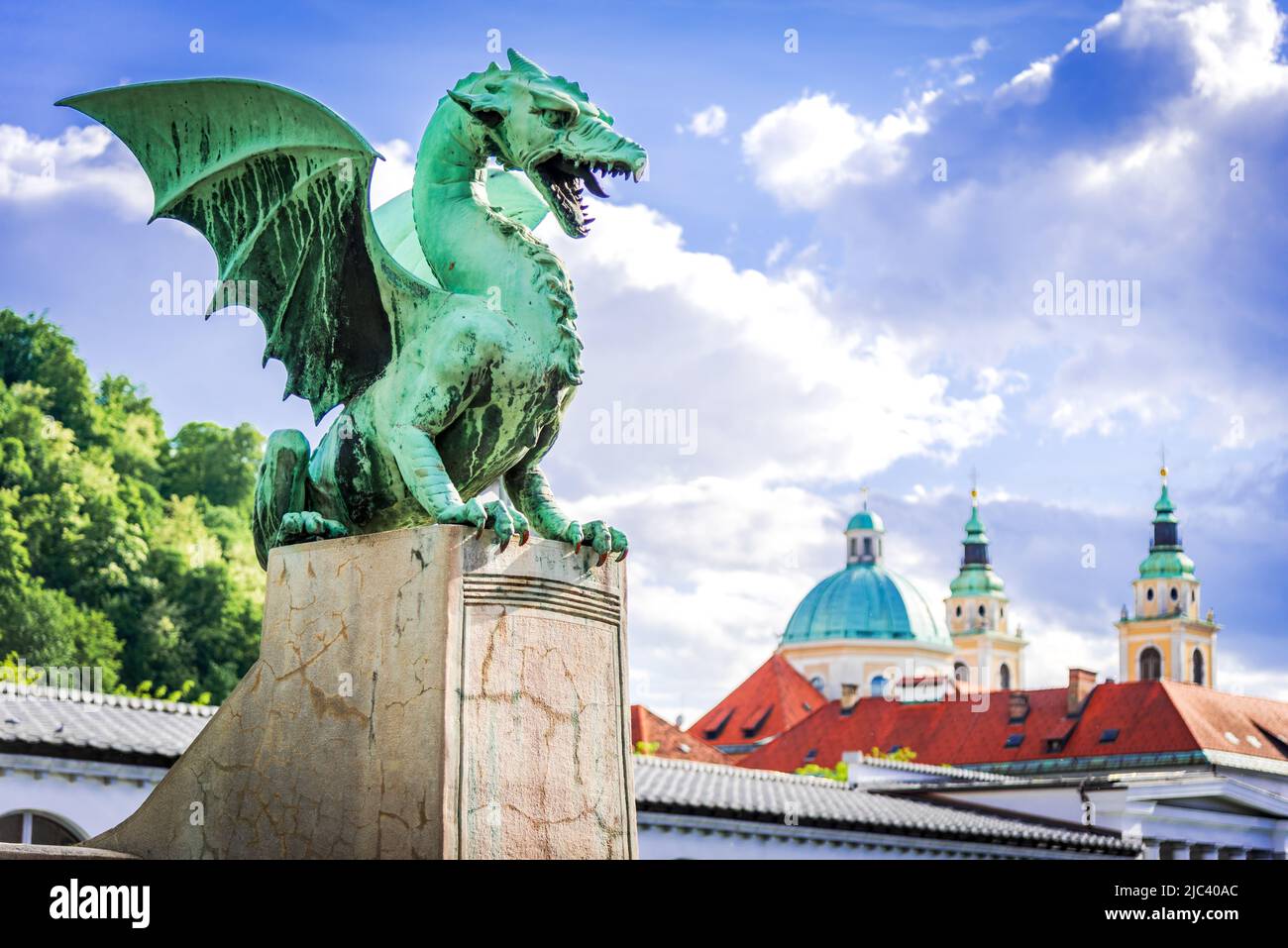 Lubiana, Slovenia. Ponte del drago (Zmajski Most), simbolo di Lubiana, capitale della Slovenia, Europa. Foto Stock
