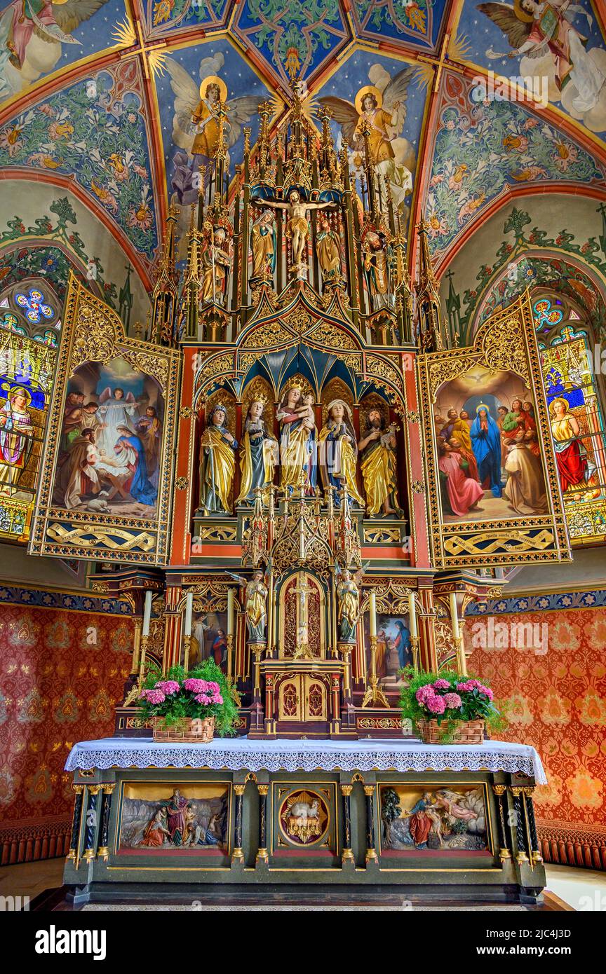 Altare maggiore, San Pelagio, chiesa neogotica, Weitnau, Allgaeu, Baviera, Germania Foto Stock