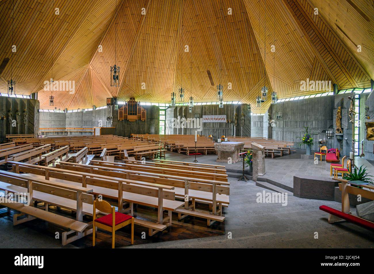 Hedwig, chiesa parrocchiale cattolica romana nel distretto di Thingers, Kempten, Allgaeu, Baviera, Germania Foto Stock