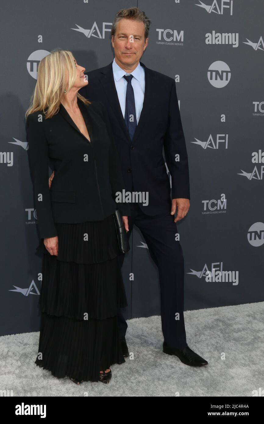 9 giugno 2022, Los Angeles, CA, Stati Uniti d'America: LOS ANGELES - 9 GIUGNO: Bo Derek, John Corbett al tributo di gala del premio AFI Life Achievement 48th che celebra Julie Andrews al Dolby Theatre il 9 giugno 2022 a Los Angeles, CA (Credit Image: © Kay Blake/ZUMA Press Wire) Foto Stock