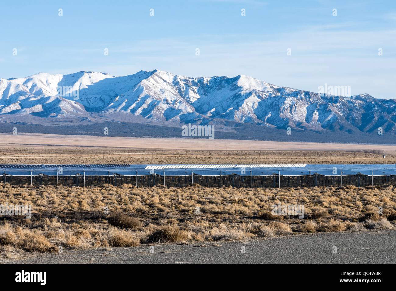 L'Escalante Solar Project è un impianto fotovoltaico da 240 MW vicino a Milford, Utah. Foto Stock