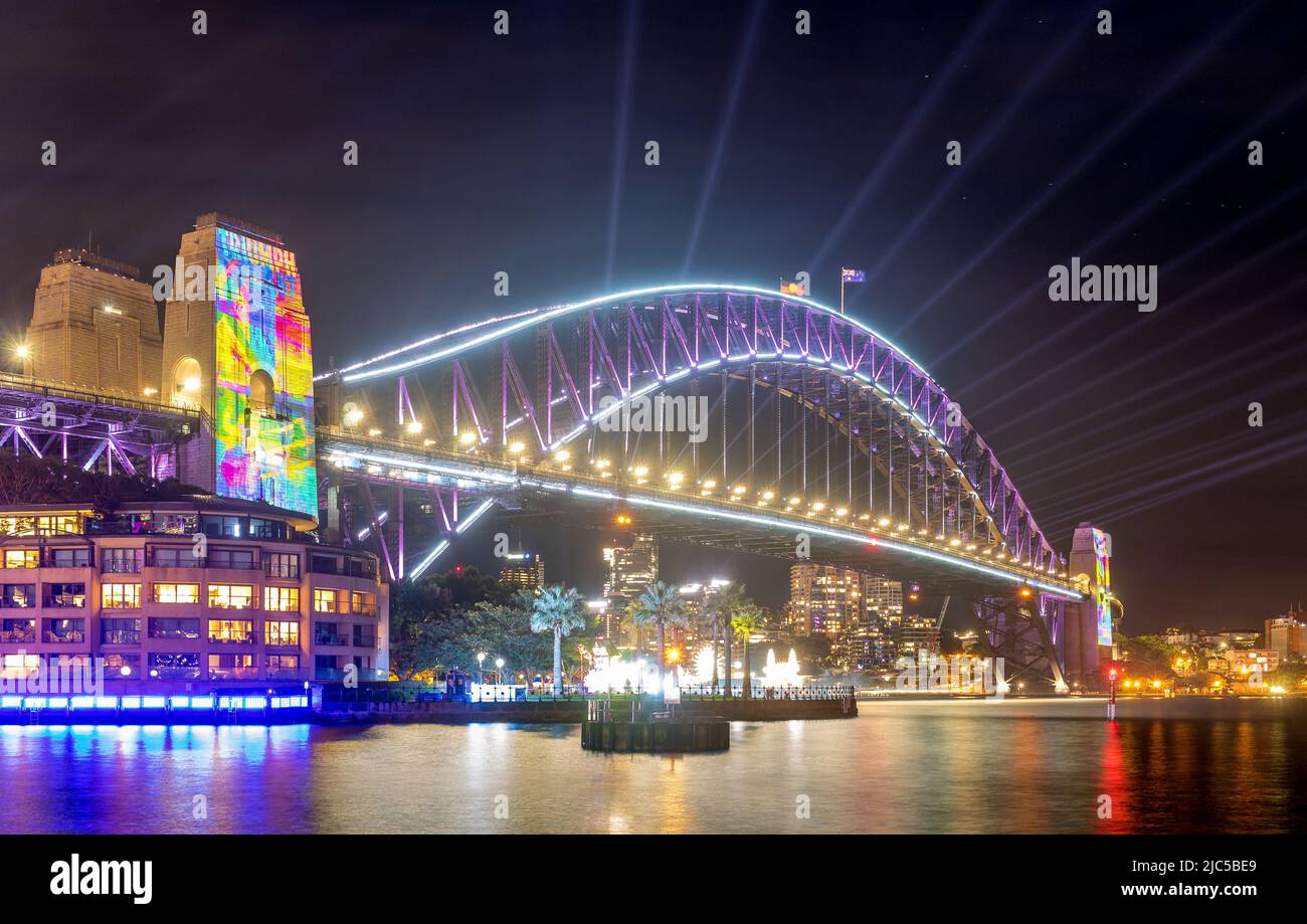 Sydney Harbour Bridge - Vivid Sydney 2022 Foto Stock