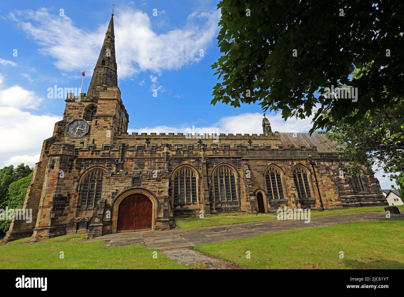 Chiesa parrocchiale di St Oswalds, in estate, Golborne Road, Winwick , Warrington, Cheshire, Inghilterra, REGNO UNITO, WA2 8SZ Foto Stock