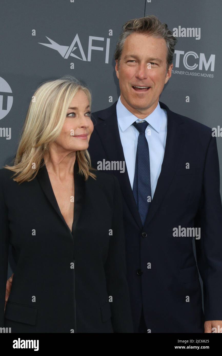 9 giugno 2022, Los Angeles, CA, Stati Uniti d'America: LOS ANGELES - 9 GIUGNO: Bo Derek, John Corbett al tributo di gala del premio AFI Life Achievement 48th che celebra Julie Andrews al Dolby Theatre il 9 giugno 2022 a Los Angeles, CA (Credit Image: © Kay Blake/ZUMA Press Wire) Foto Stock