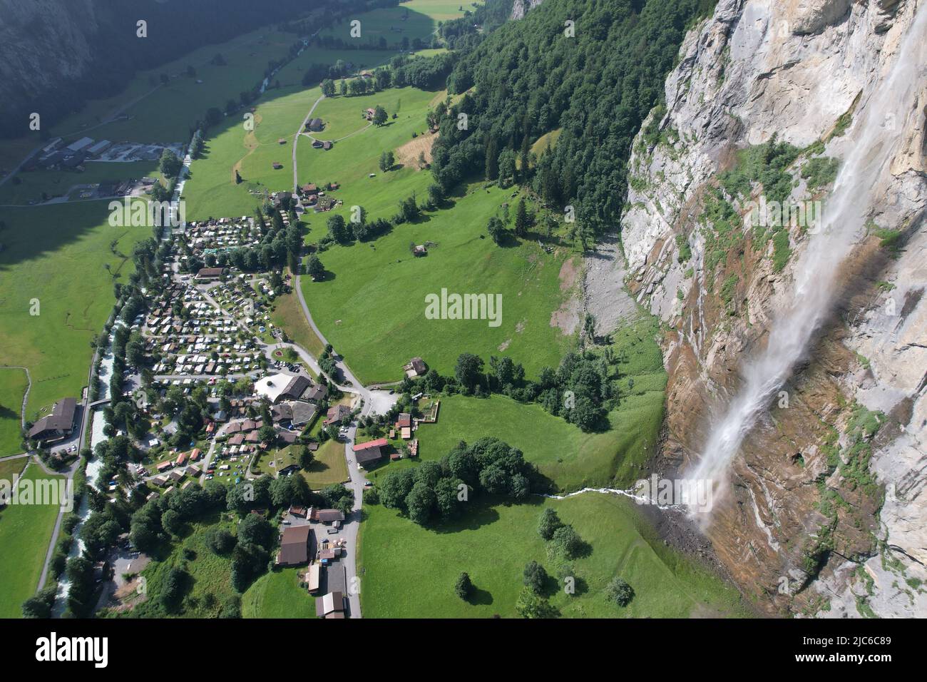 Vista aerea del villaggio di Zermatt, Alpi svizzere, Svizzera Foto Stock