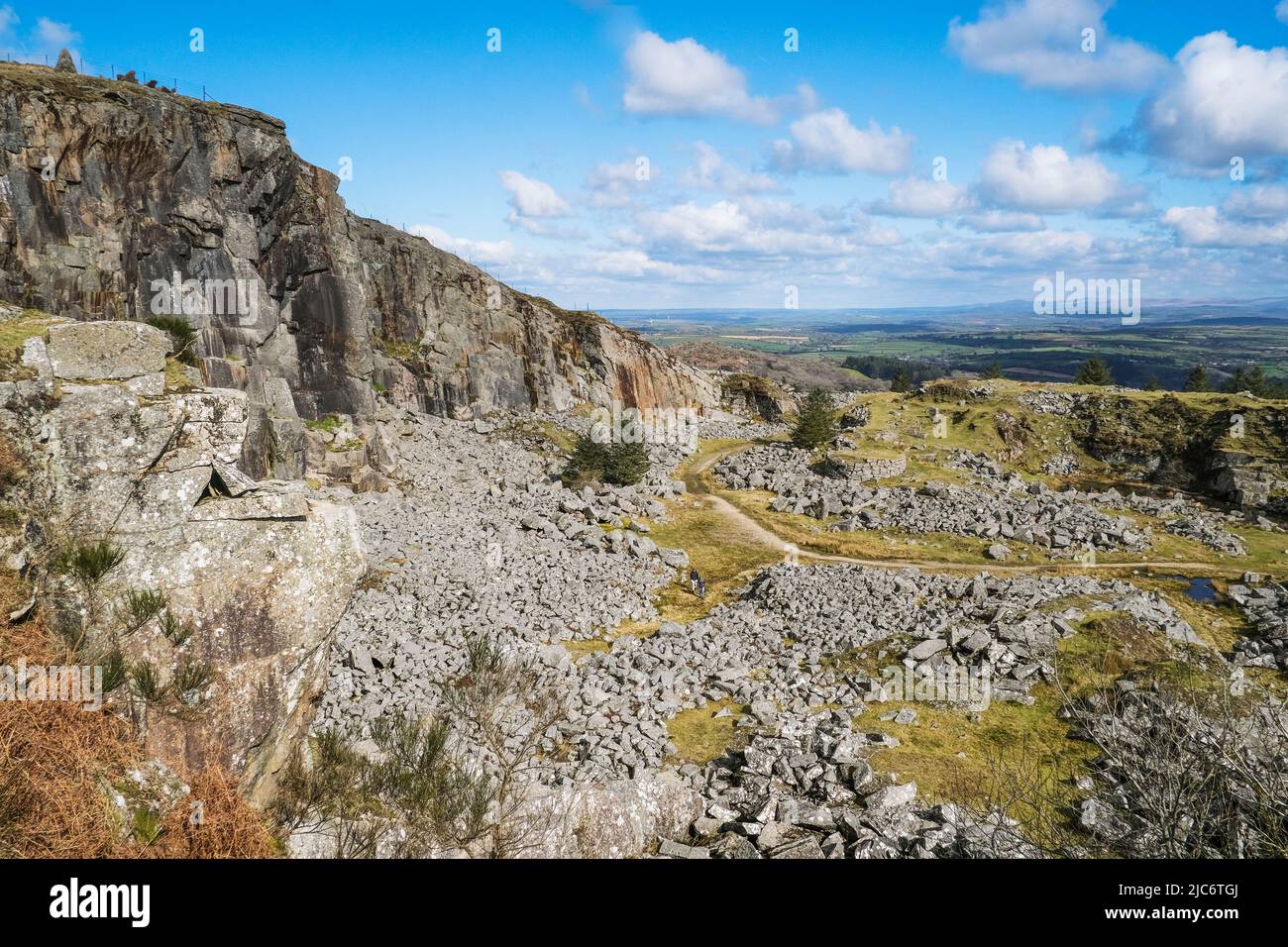 I resti drammatici del disusato Stowes Hill Quarry Cheesewring su Bodmin Moor in Cornovaglia. Foto Stock