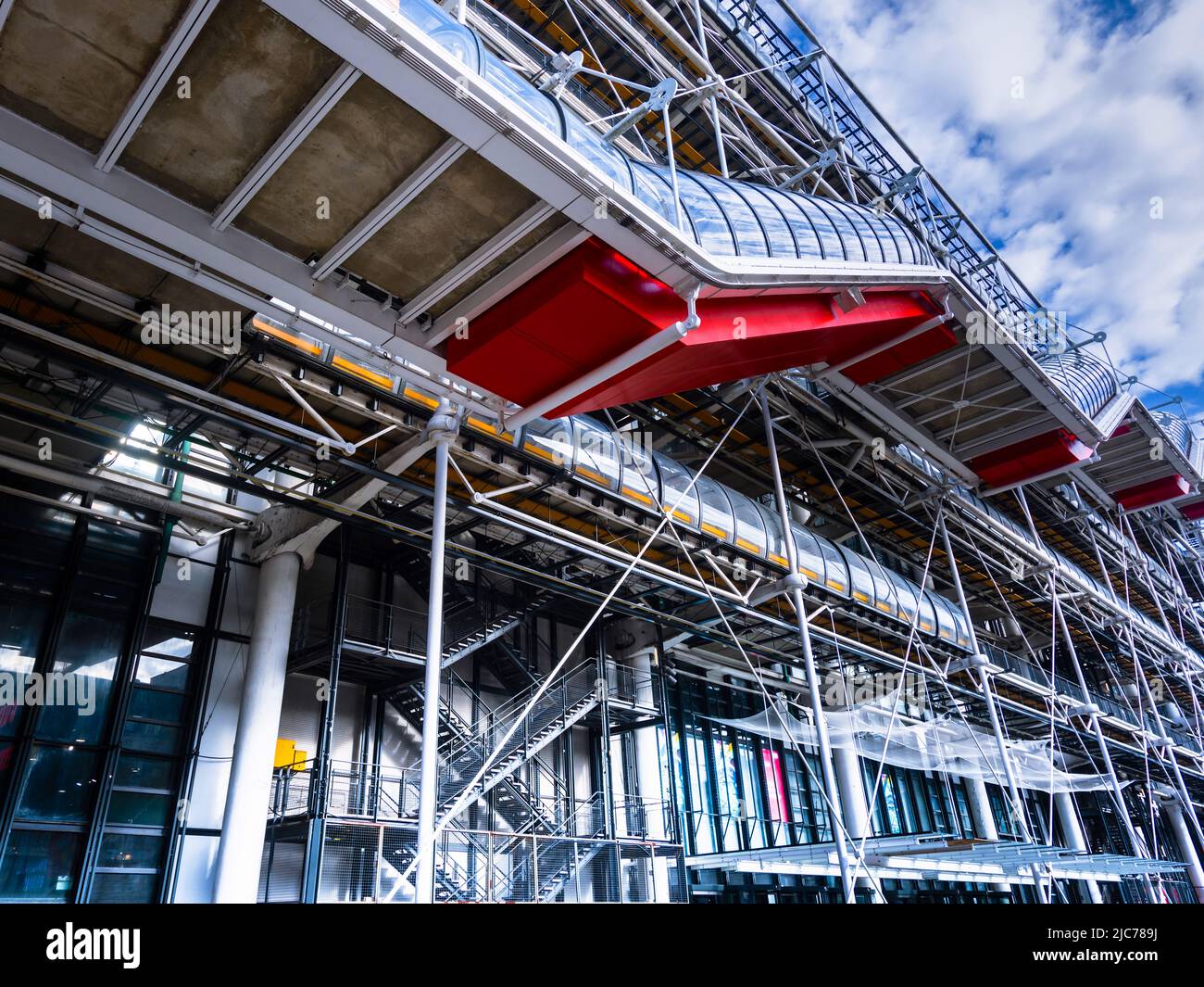 Facciata moderna del Musée Georges Pompidou, Parigi 4, Francia. Foto Stock