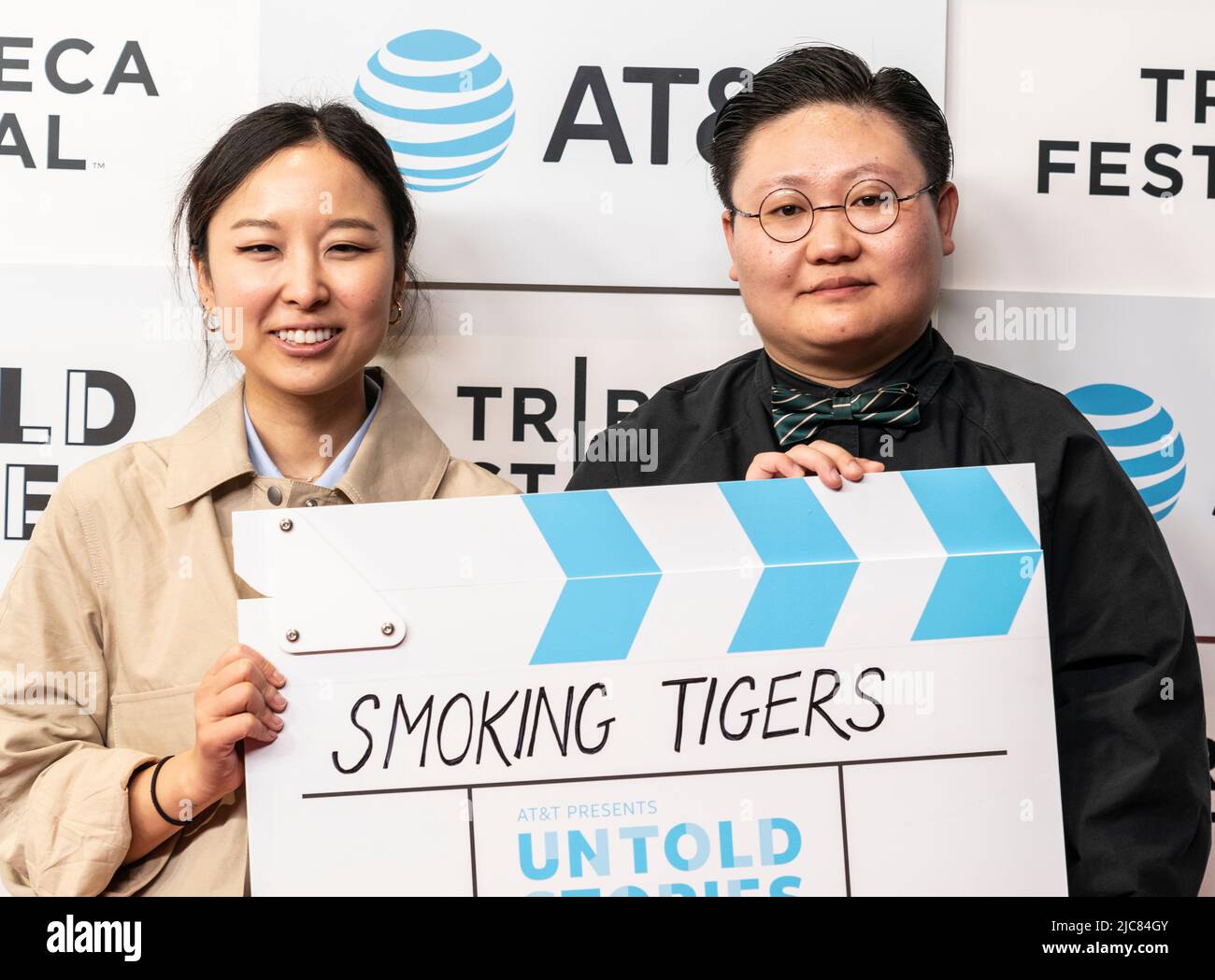 New York, NY - 10 giugno 2022: Così i giovani Shelly Yo e Guo Guo Guo partecipano ALLA AT&T Untold Stories durante il Tribeca Festival presso gli Spring Studios Foto Stock
