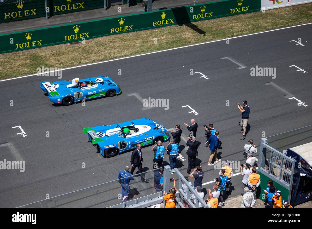 Henri PESCAROLO alla guida della Matra MS670 con Gerard LARROUSSE alla guida della Matra MS670B durante la 2022 24 ore di le Mans, 3rd round del FIA World Endurance Championship 2022, sul Circuit de la Sarthe, dal 11 al 12 giugno 2022 a le Mans, Francia - Foto: Germain Hazard/DPPI/LiveMedia Foto Stock