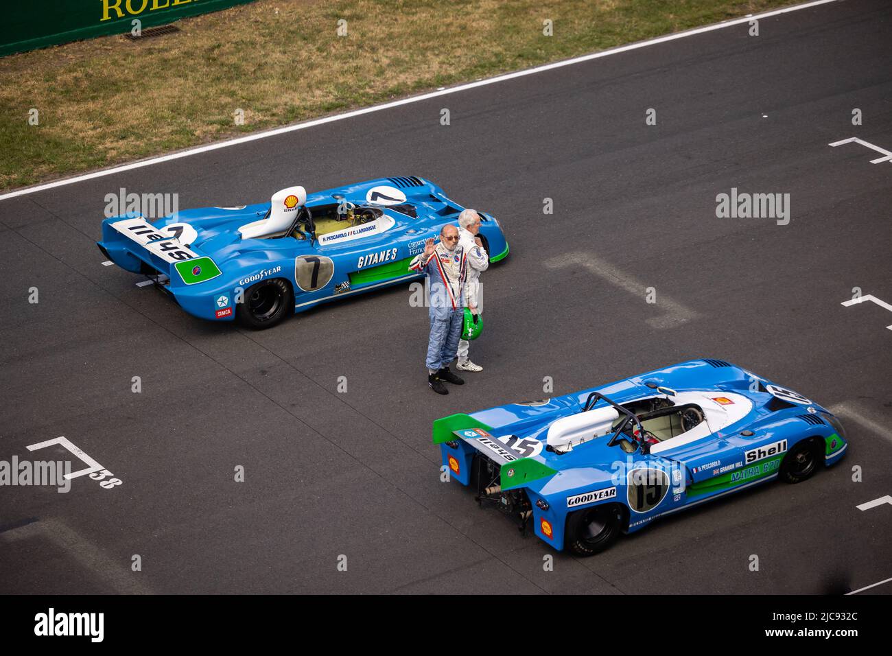 Henri PESCAROLO alla guida della Matra MS670 con Gerard LARROUSSE alla guida della Matra MS670B durante la 2022 24 ore di le Mans, 3rd round del FIA World Endurance Championship 2022, sul Circuit de la Sarthe, dal 11 al 12 giugno 2022 a le Mans, Francia - Foto: Germain Hazard/DPPI/LiveMedia Foto Stock