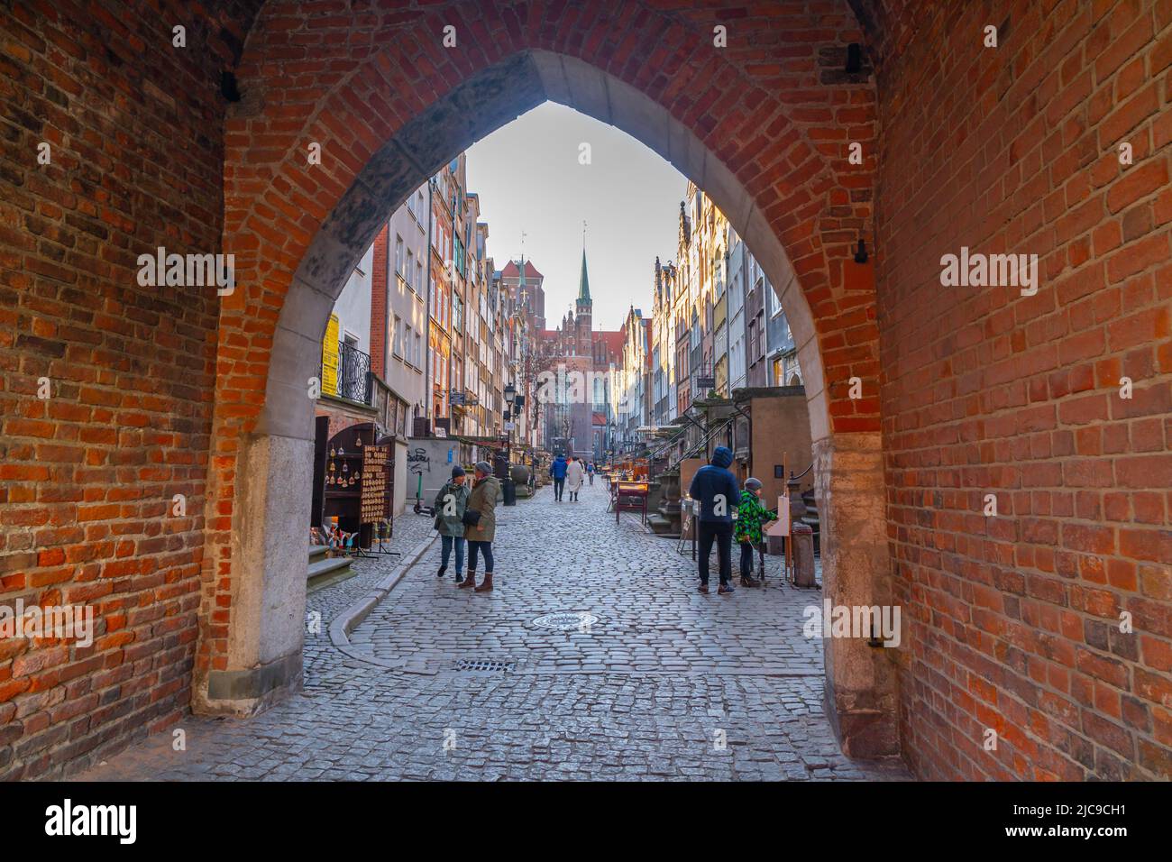 Gdansk, Polonia - 12 marzo 2022: Architettura di via Mariacka a Gdansk. Viaggi Foto Stock