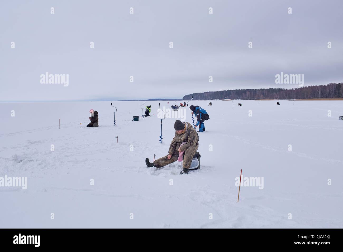 Lago congelato in Estonia Foto Stock