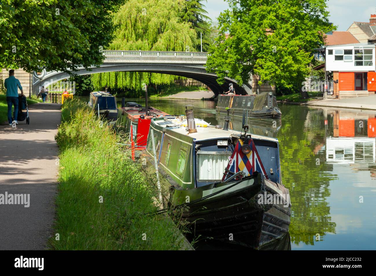 Case galleggianti sul fiume Cam a Cambridge, Inghilterra. Foto Stock