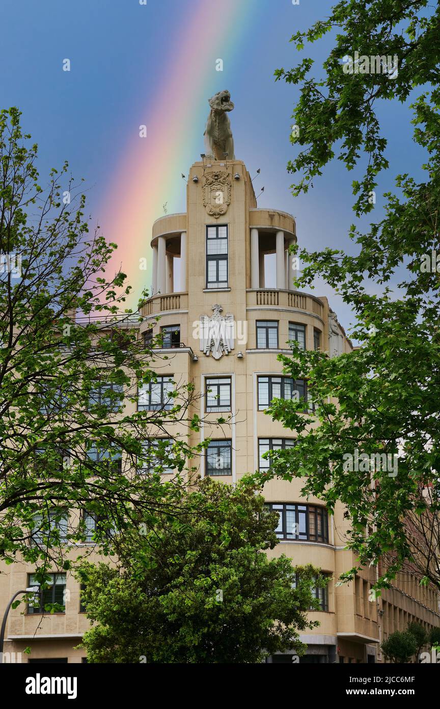 Particolare del famoso edificio della Tigre situato a Bilbao, Biscay, Paesi Baschi, Euskadi, Euskal Herria, Spagna, Europa Foto Stock