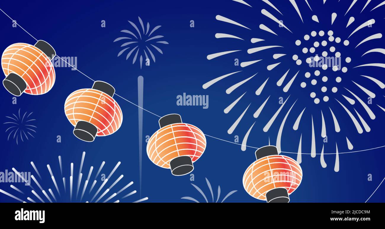 Immagine di lanterne cinesi e fuochi d'artificio di nuovo anno su sfondo blu Foto Stock