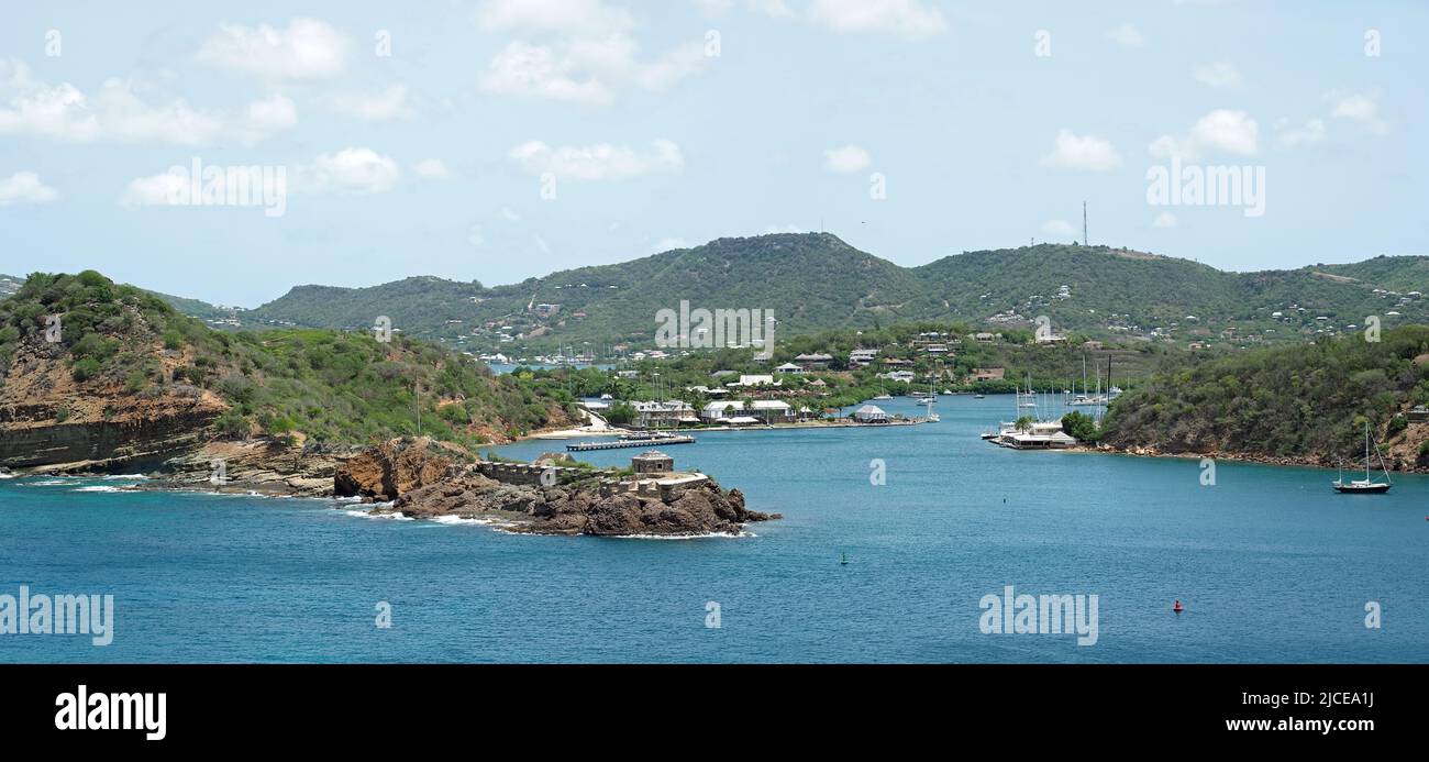 Vista panoramica sul porto inglese di Antigua Foto Stock