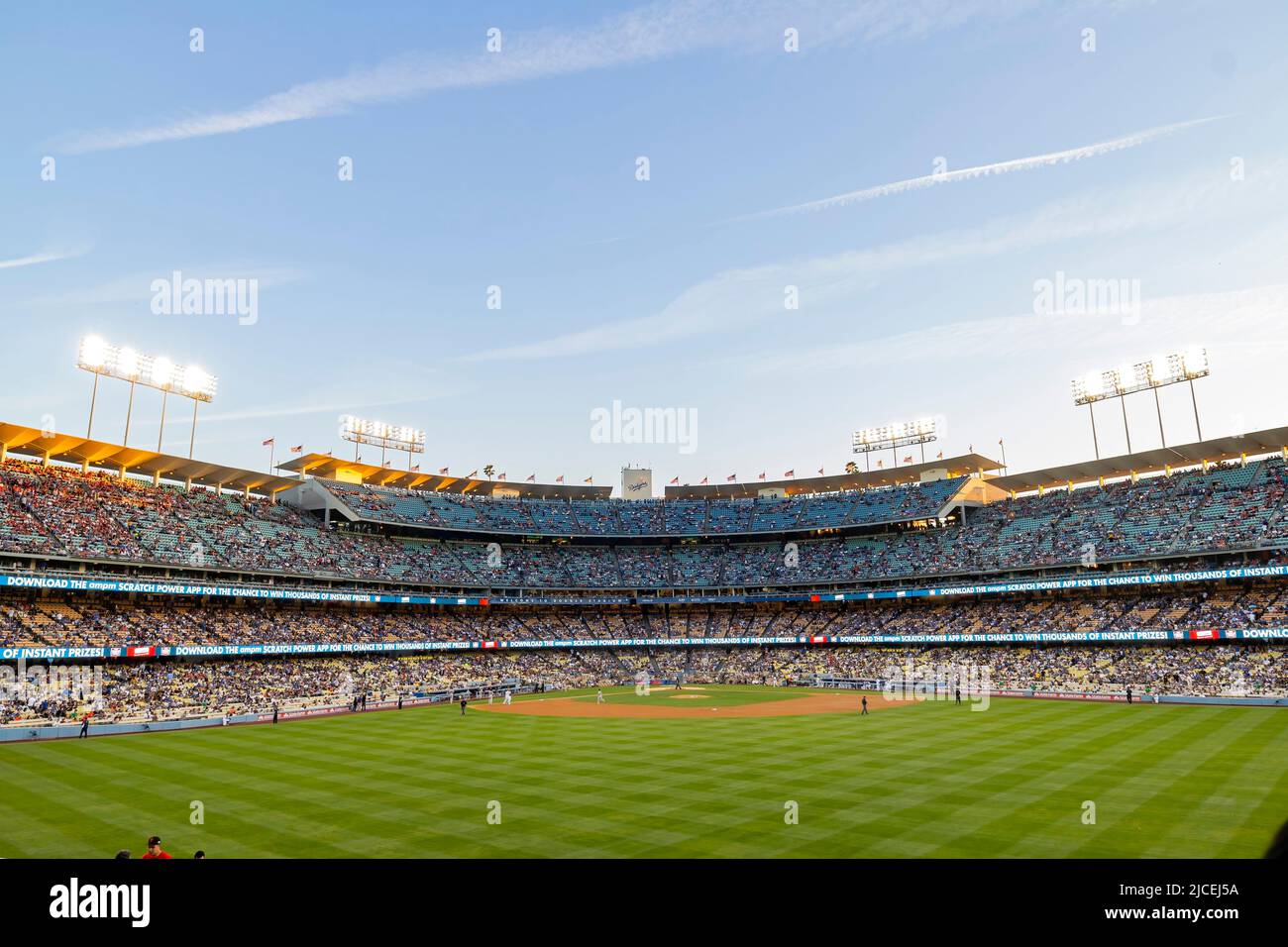 Los Angeles, Apr 29 2015 - Vista al crepuscolo del Dodger Stadium Foto Stock
